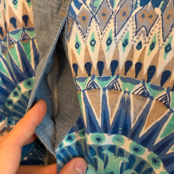 NWt Chico's Vibrant pattern & chambray Button Up Long Sleeve Jacket,  2/Large‎ - Picture 4 of 7
